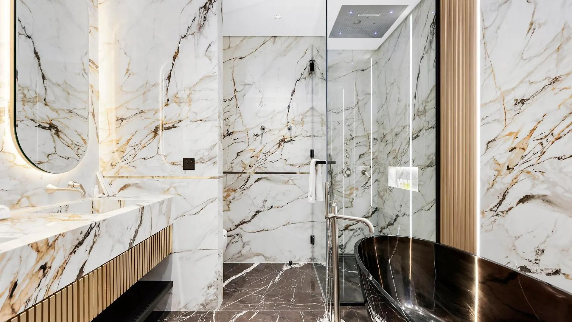 Apartment First Class Penthouse Elegance Meets Luxury Dubai