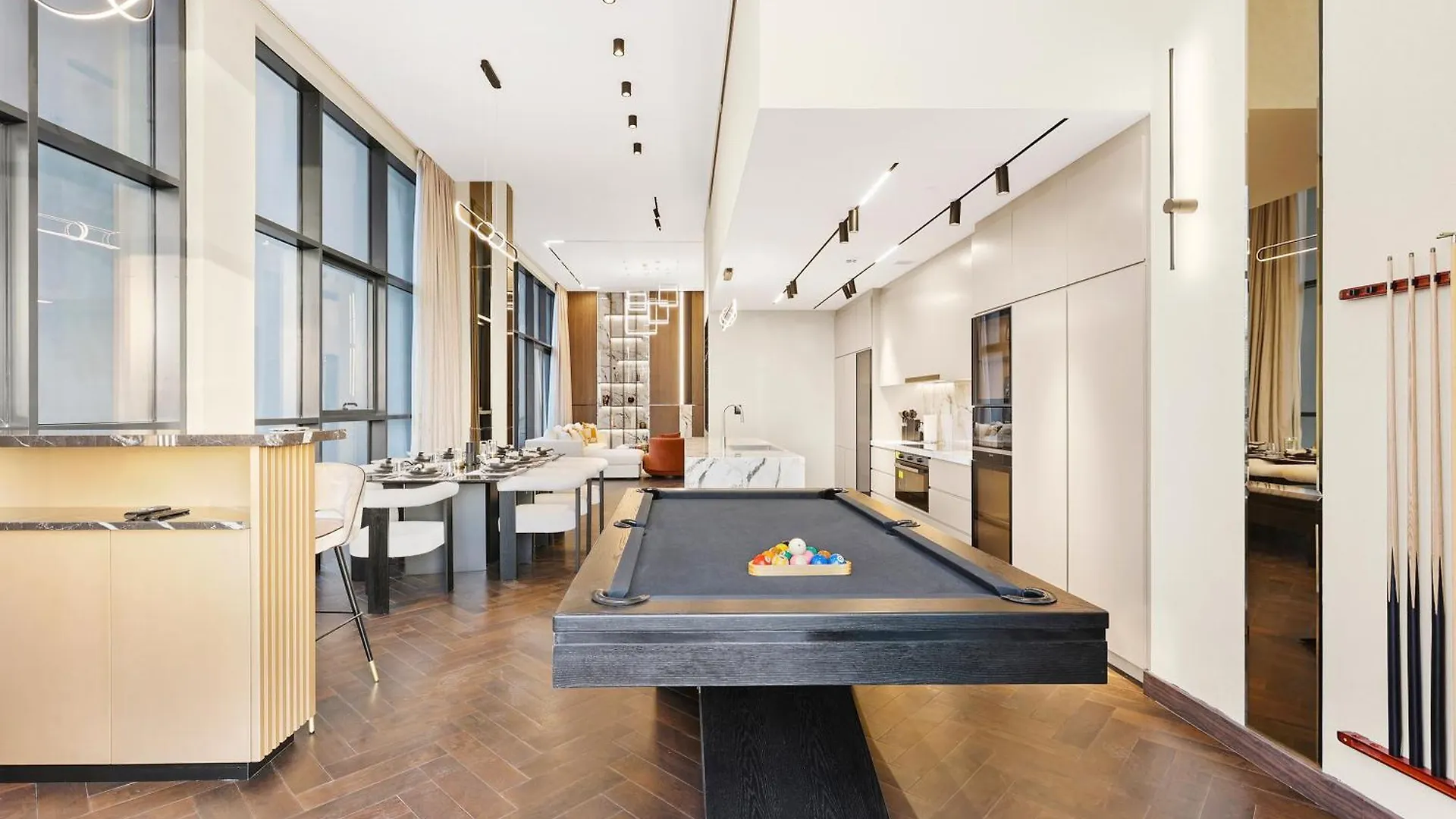 First Class Penthouse Elegance Meets Luxury Dubai Apartment